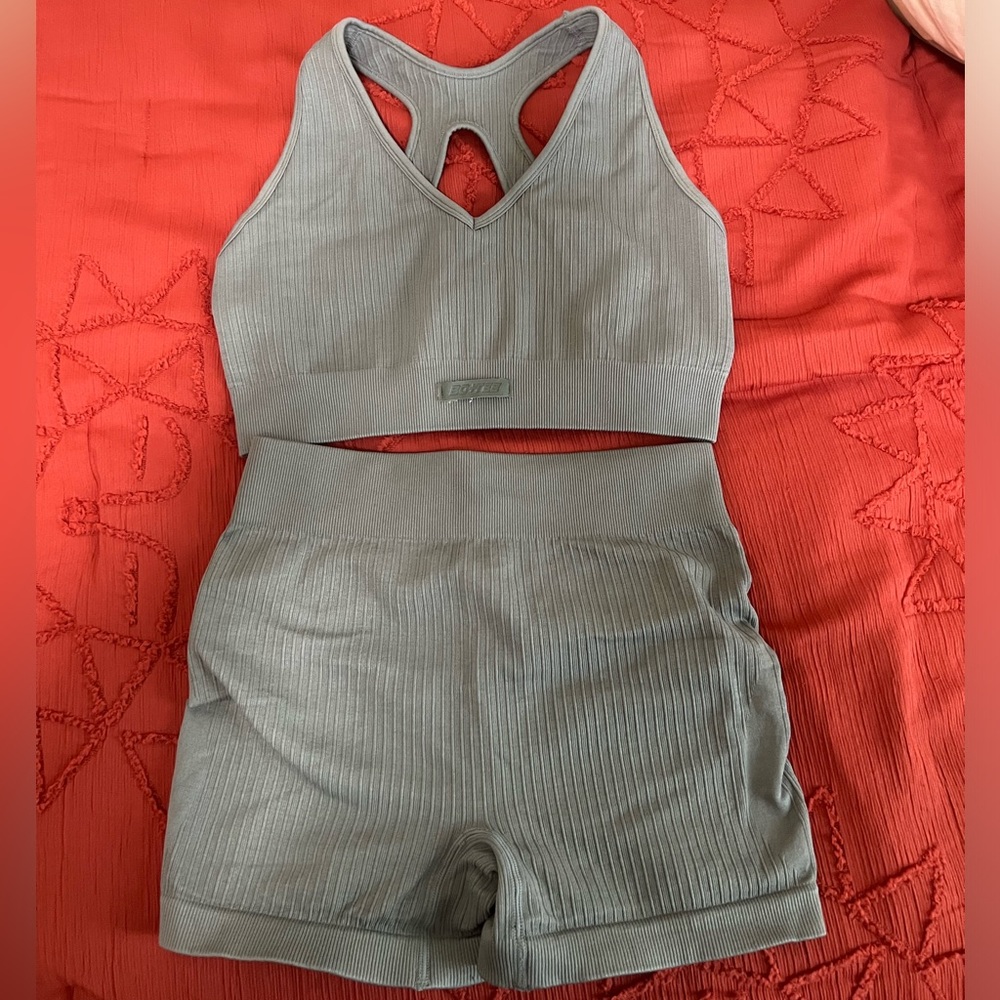 Bo+Tee Set